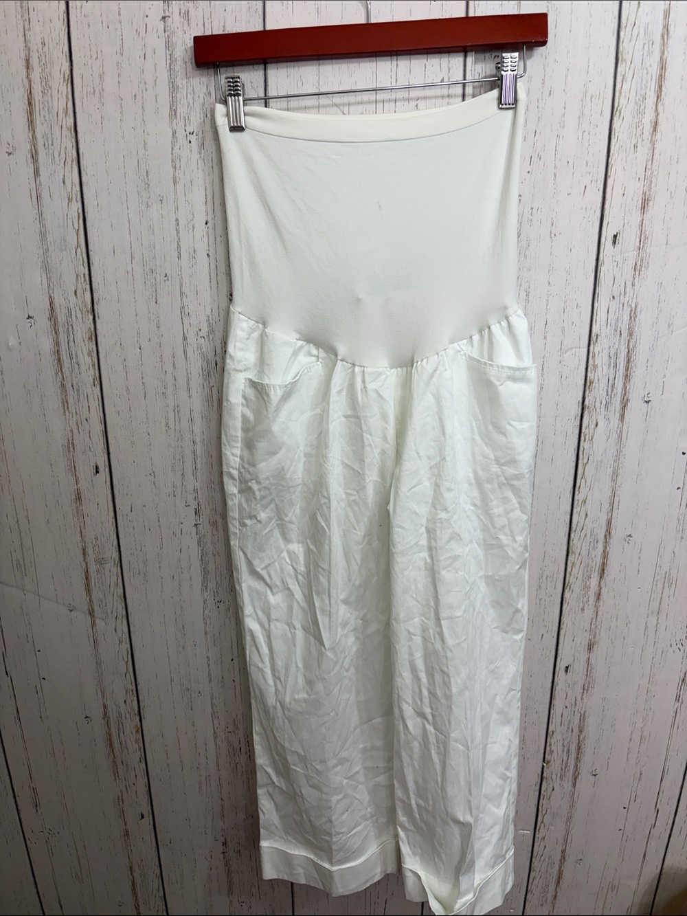 Motherhood Maternity Cream Cropped Maternity Pants Belly Panel Medium